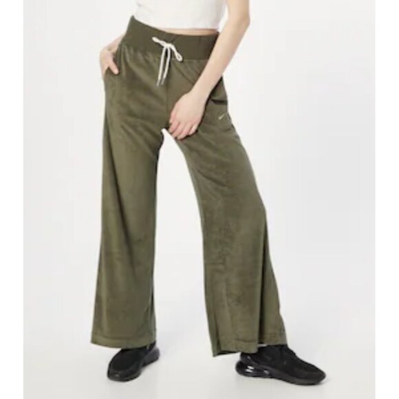 Nike Velour high rise Wide Leg Trousers in Olive Y2K 90s sz 2XL